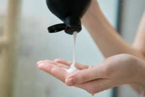 Pourquoi ne pas faire de shampoing après une coloration végétale ?
